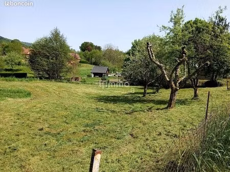 terrain 1057 m² sickert