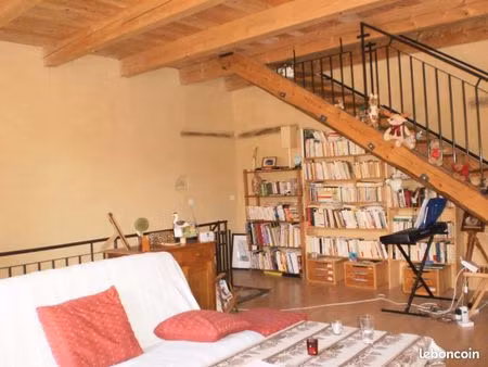 appartement spacieux dans un environnement calme