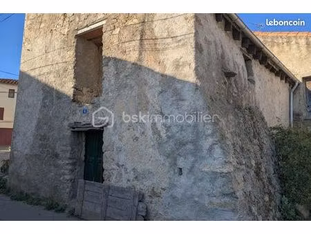 local 30 m²