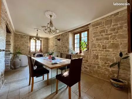 manoir 10 pièces 215 m²