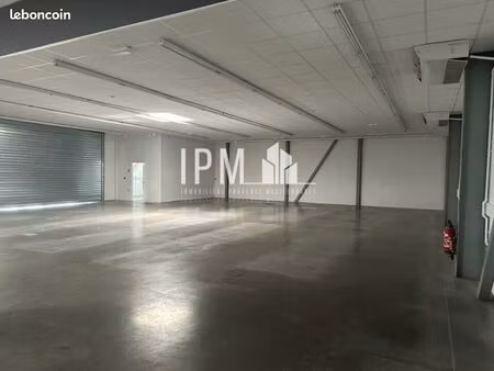 local commercial 500 m²