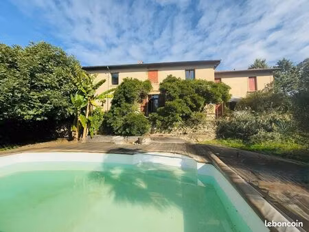 mas 11 pièces 400 m²