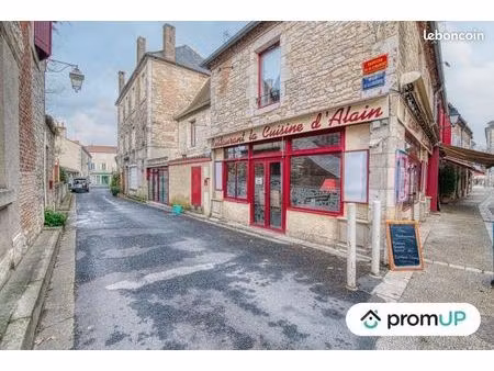 immeuble 480 m² gramat