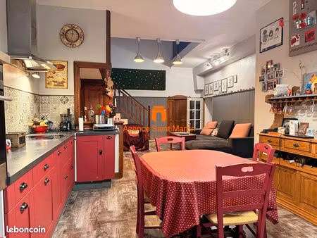 maison de ville 6 pièces 146 m²