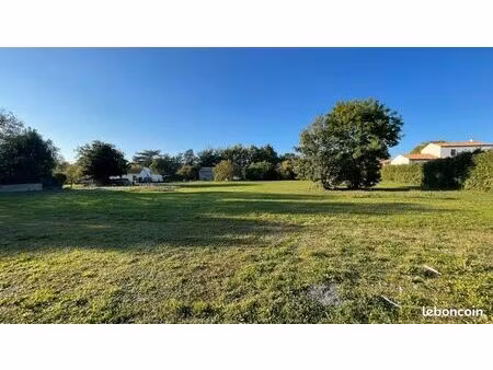 terrains viabilisés mauzé centre