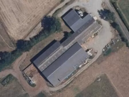 maison 2410 m² val du maine