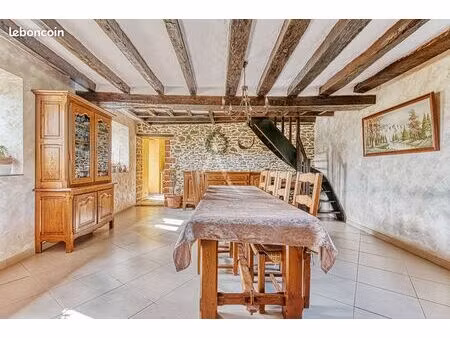 longère 8 pièces 250 m²