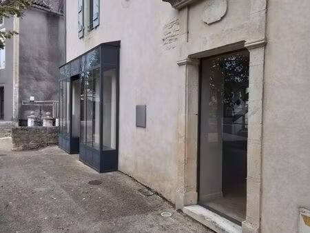 immeuble à usage de bureaux