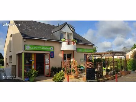 local commercial à athée