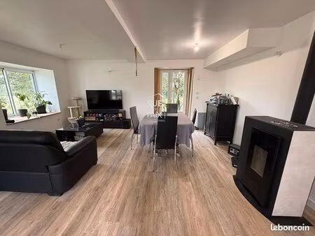 maison 2 pièces 81 m²