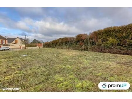 terrain 817 m² dammarie