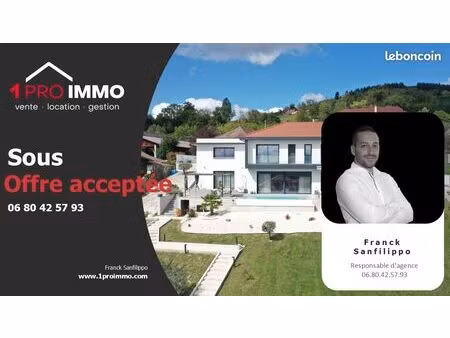 maison 6 pièces 230 m²