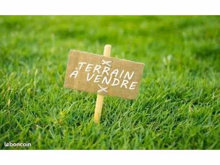 terrain 1 100 m² charly