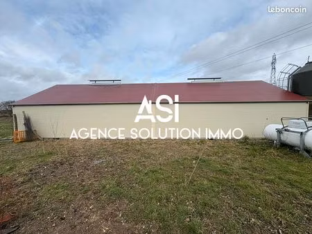 terrain 84697 m² menil