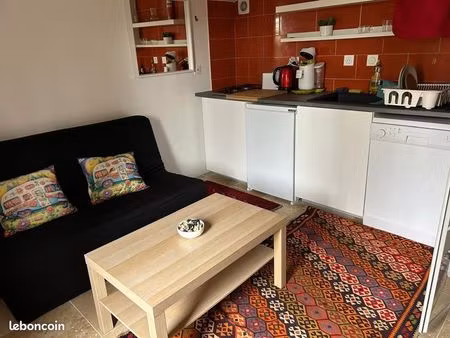 chalet rénové à louer dans camping