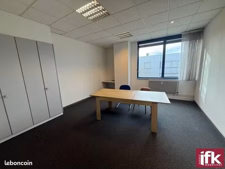 local commercial 25 m²