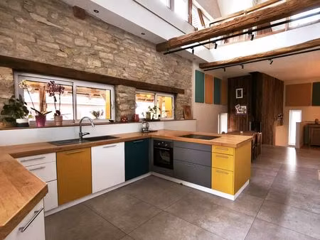 maison et grange aménagée atypiques au calme 6p 175m2