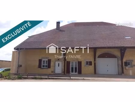 maison 5 pièces 163 m²