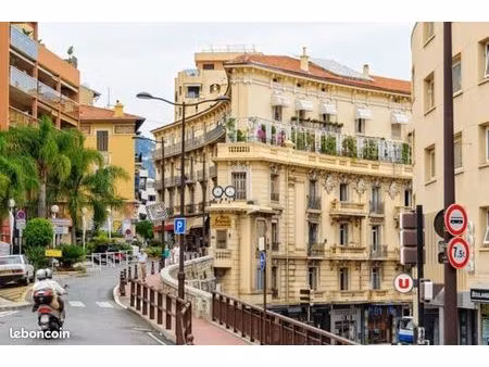 fonds de commerce 125 m² beausoleil