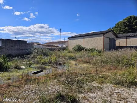 terrain 1354 m² sorgues