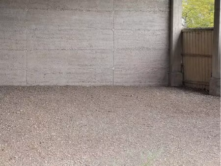 stationnement couvert