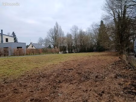 terrain viabilisé 940m2