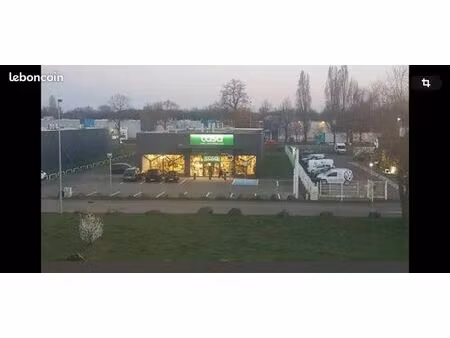 local commercial 736 m² ostwald