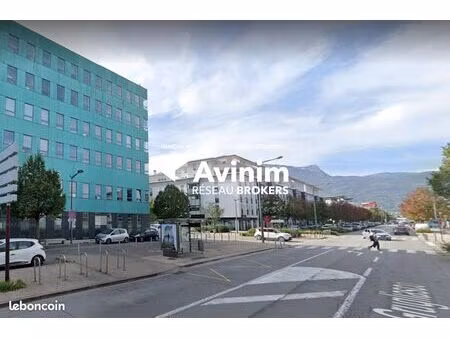 local 334 m² échirolles