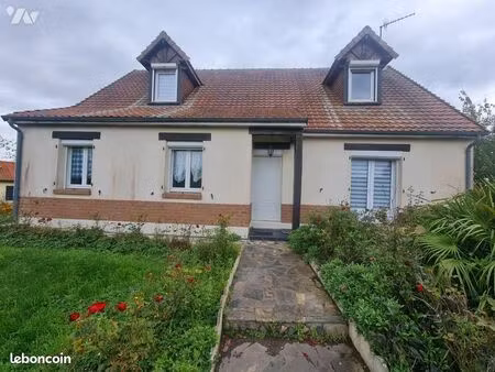maison 8 pièces 126 m²