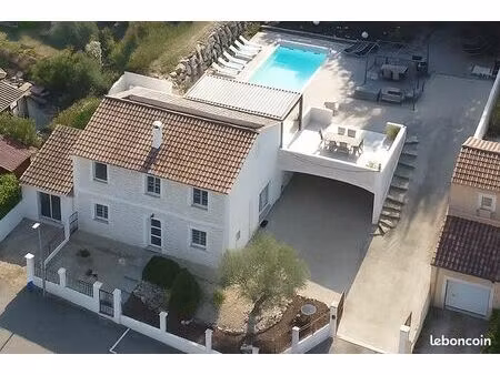 villa 6 pièces 166 m²