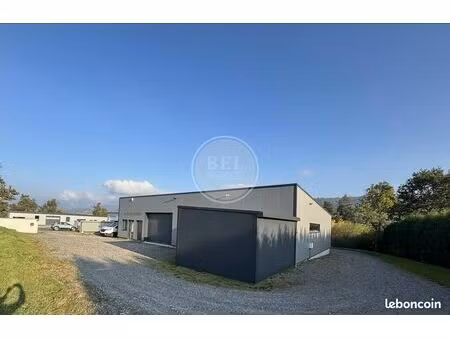 atelier 285 m² souzy