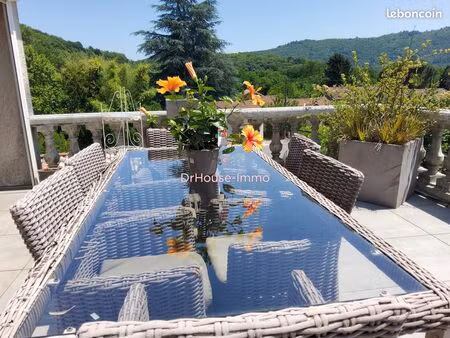 maison 4 pièces 161 m²