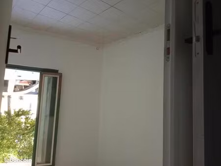 local commercial 11 m²