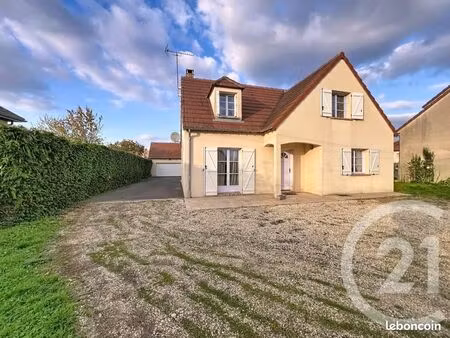 pavillon 4 pièces 132 m²