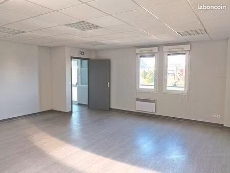 bureaux 76 m² la chapelle saint aubin