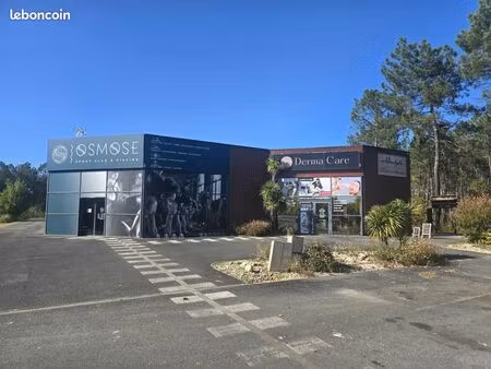 local commercial le pian medoc