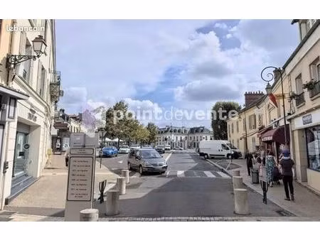 local commercial 45 m²