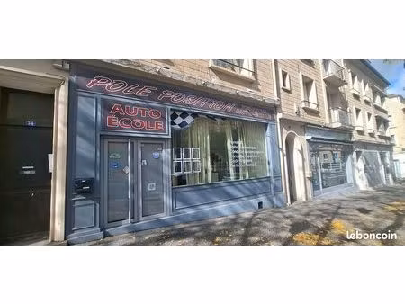 local commercial 51 m² mantes la jolie