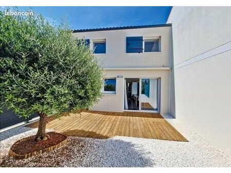 maison meublée 3 chambres avec jardin de septembre 2026 à juin 2027