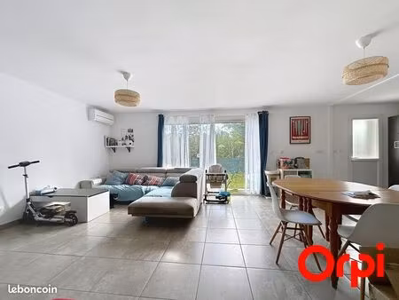 villa 6 pièces 110 m²