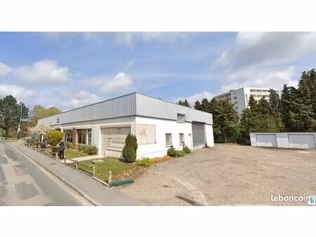 entrepôt 260 m² bihorel