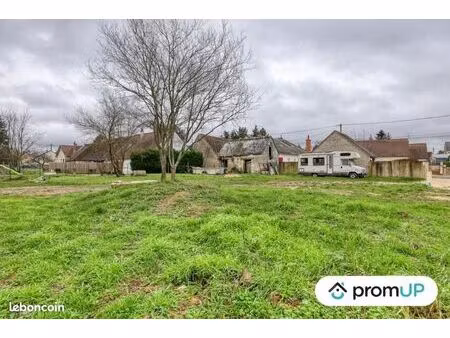 terrain 440 m² les montils