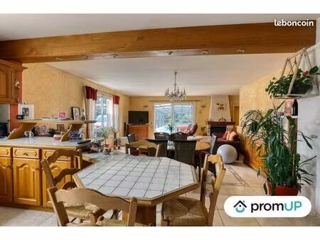 maison 7 pièces 128 m²