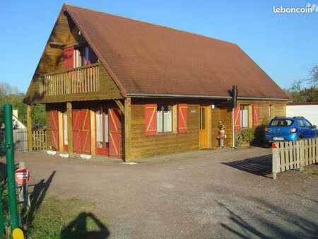 pavillon 5 pièces 143 m²