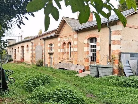 maison 9 pièces 239 m²