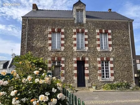 maison 5 pièces 121 m²