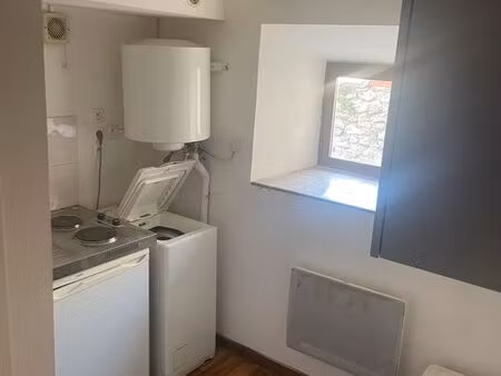 part. loue t1 duplex à montaigut 63700 près st eloy et st gervais 290 c.c