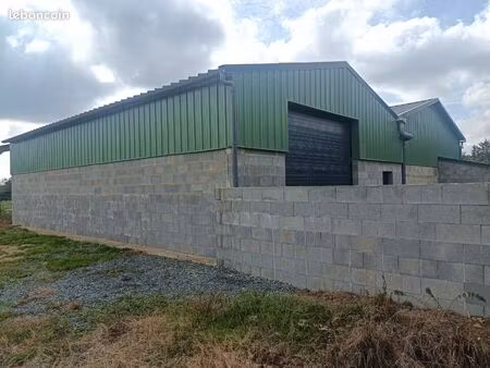 garage pour hivernage moto