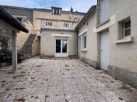 vente maison à saumur (49400) : à vendre / 165m² saumur