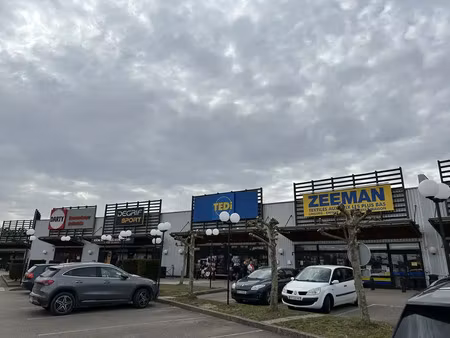 local commercial à louer à dole / épenottes